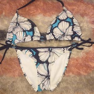 Body glove bikini